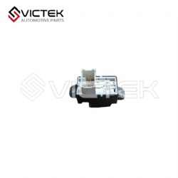 Front Window Switch Right 93580 FD210