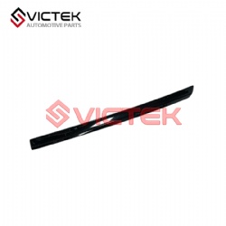 FR Door Lower Decorative Trim RH 609001692AA
